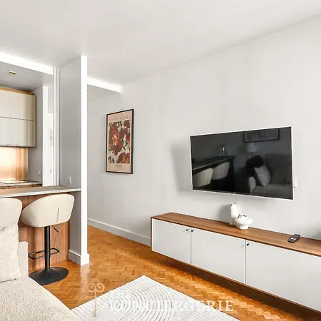 Ecrin Contemporain Lumineux - 15 파리